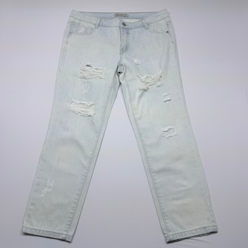 I & M Jeans Womens 13 Light Wash Distressed Straight Leg Denim Blue